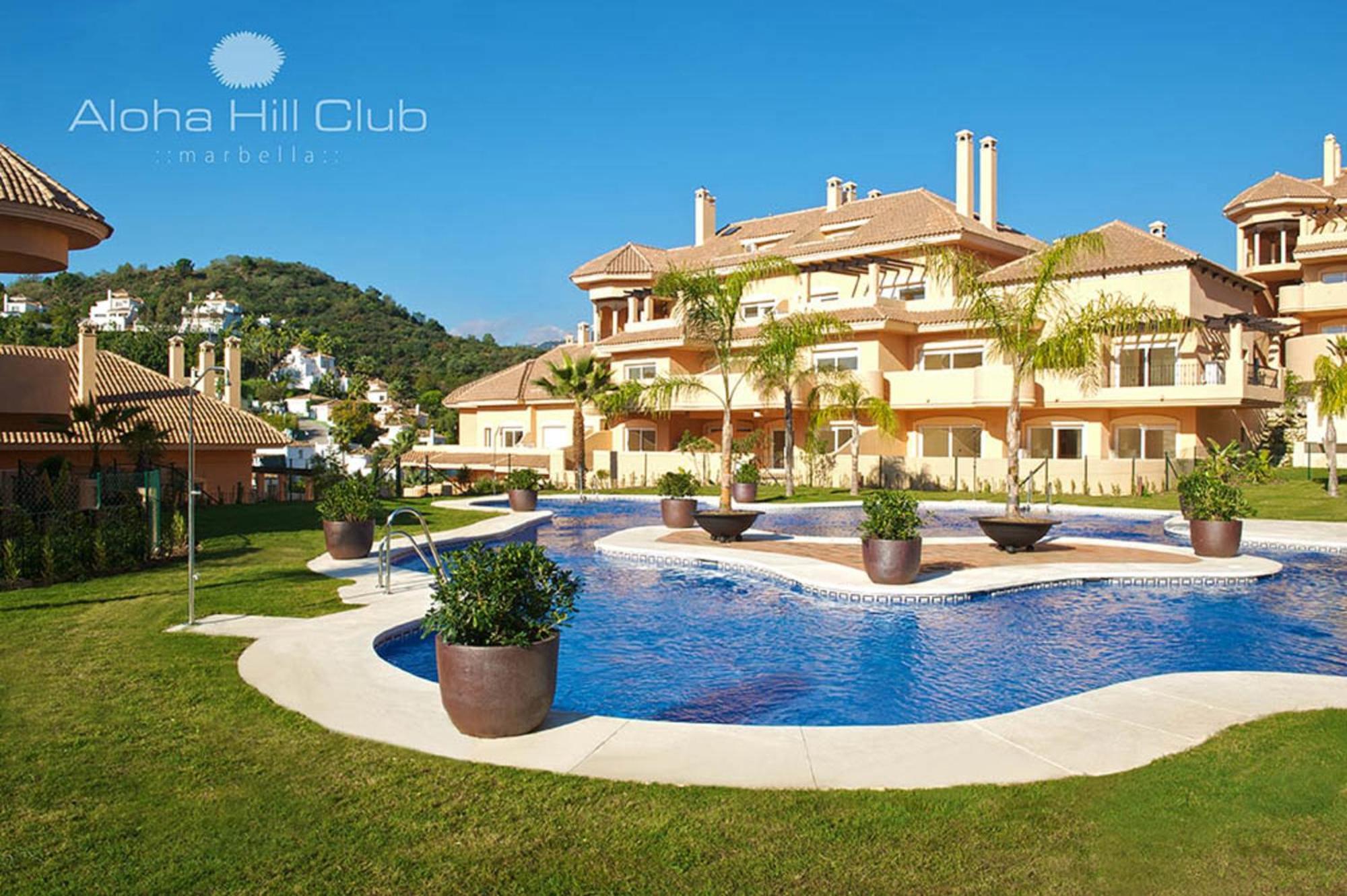 Aloha Hill Club Lluxury 5 Star Golf Resort Near Puerto Banus And Марбелья Екстер'єр фото