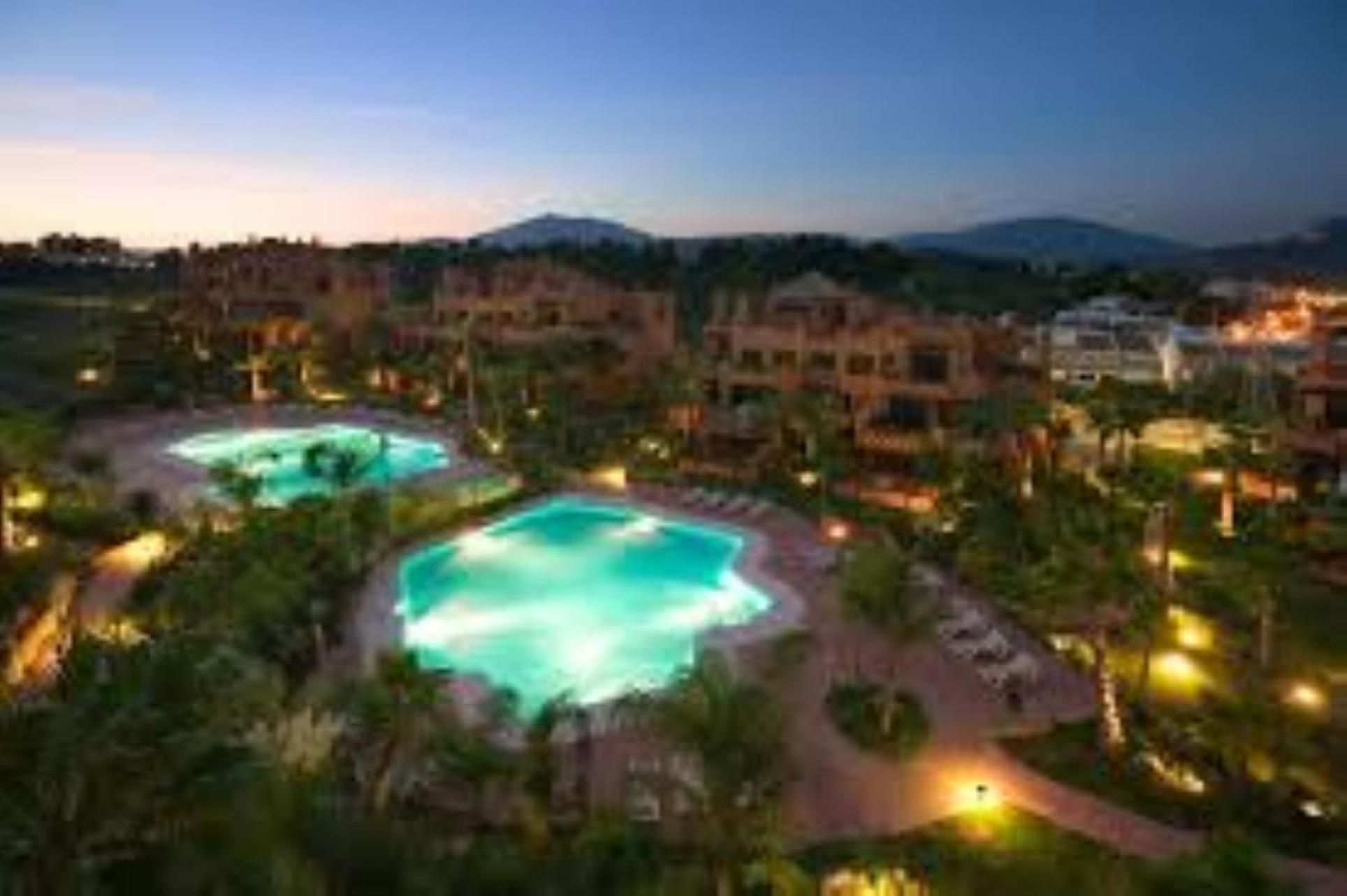 Aloha Hill Club Lluxury 5 Star Golf Resort Near Puerto Banus And Марбелья Екстер'єр фото