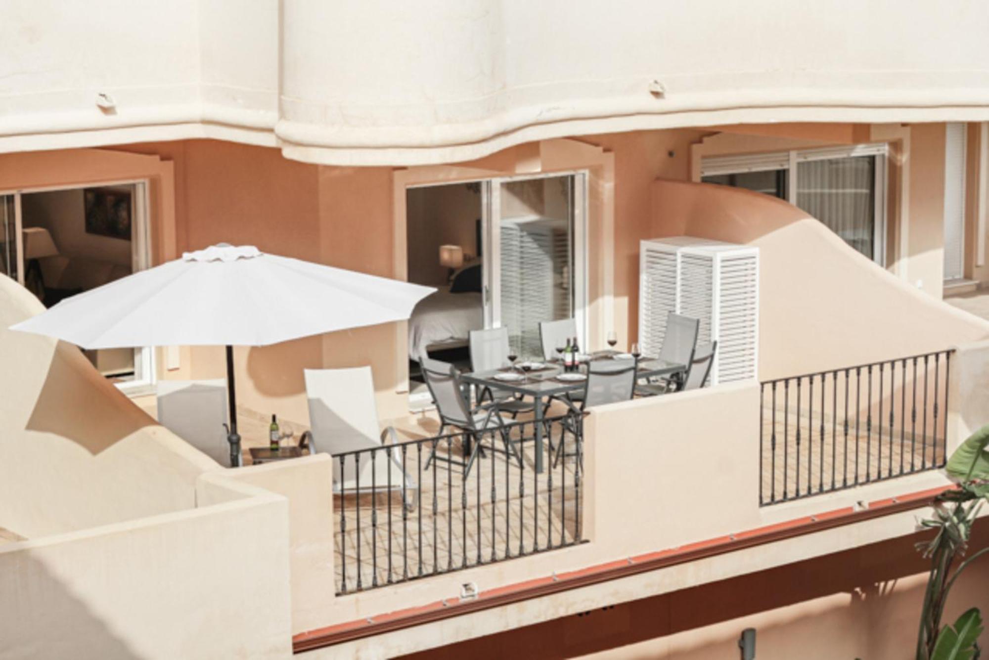 Aloha Hill Club Lluxury 5 Star Golf Resort Near Puerto Banus And Марбелья Екстер'єр фото