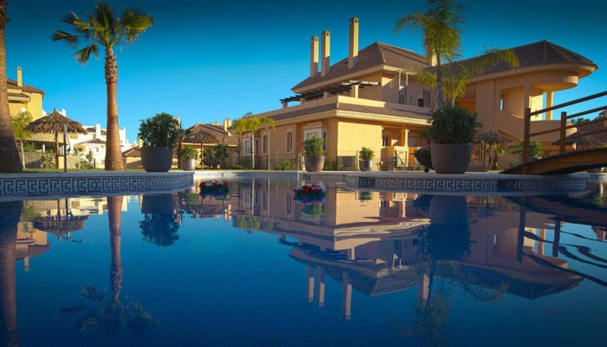 Aloha Hill Club Lluxury 5 Star Golf Resort Near Puerto Banus And Марбелья Екстер'єр фото